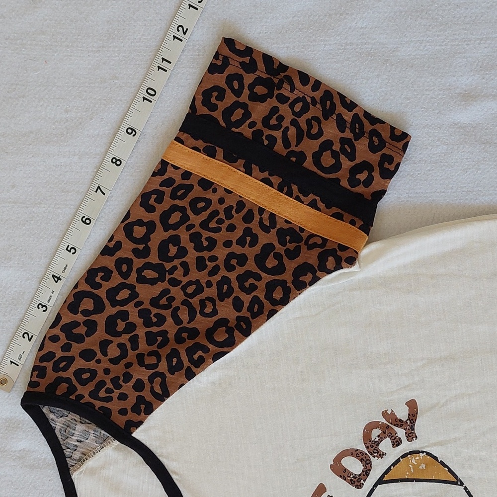 CATO notch neckline t-shirt NWOT - Picture 7 of 10